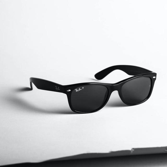 Black Sun Glasses